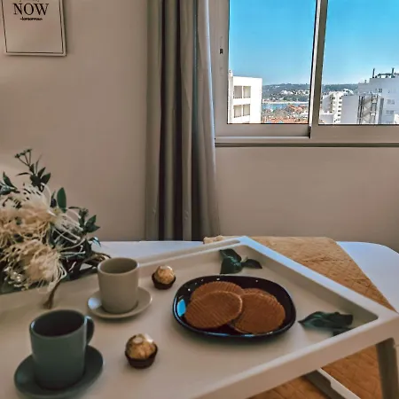Rocha Vista Mar Dubai Портіман