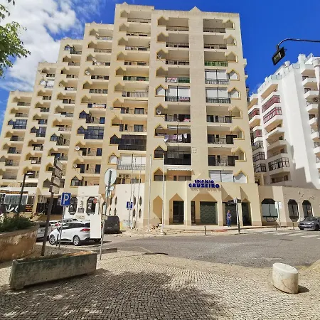 Rocha Vista Mar Dubai * Portimão