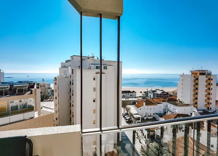 Rocha Vista Mar Dubai Apartment