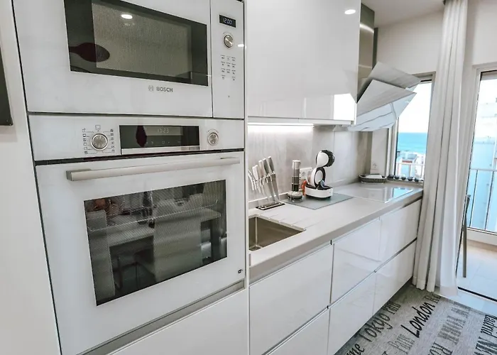 Rocha Vista Mar Dubai * Portimão